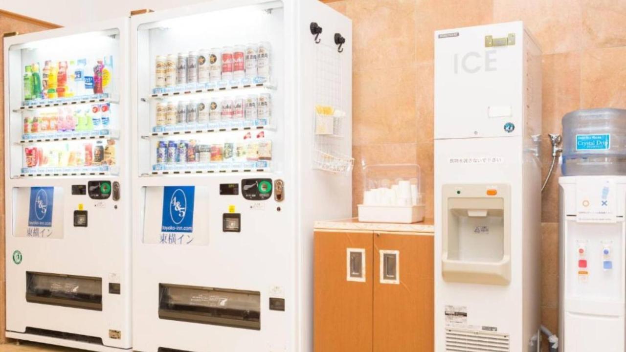 Toyoko Inn Kobe Sannomiya-Eki Higashi Zewnętrze zdjęcie