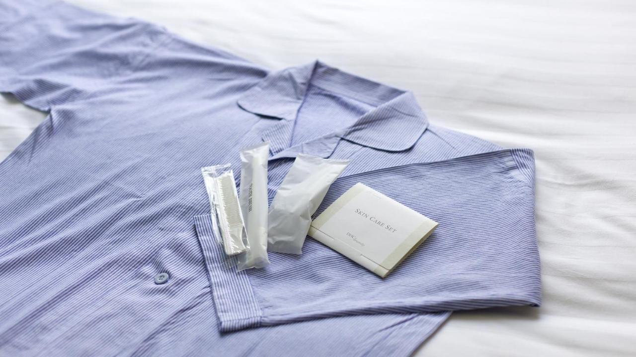 Toyoko Inn Kobe Sannomiya-Eki Higashi Zewnętrze zdjęcie