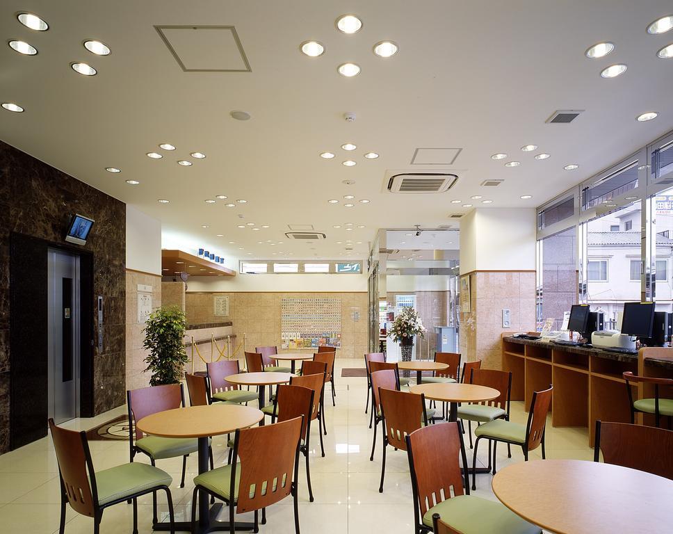 Toyoko Inn Kobe Sannomiya-Eki Higashi Zewnętrze zdjęcie